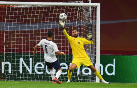 PSG Berikan Tawaran Menarik Bagi Donnarumma