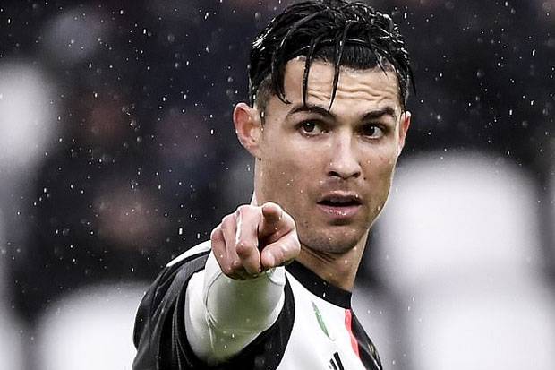 Cristiano Ronaldo Resmi Kembali Ke Pelukan Manchester United