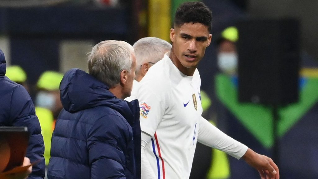 Raphael Varane Cedera Yang Memastikan Kabar Buruk Buat MU