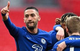 Hakim Ziyech Bawa Chelsea Dengan Gol Kemenangan Nya