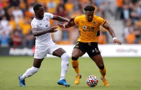 Barcelona Datangkan Adama Traore Dari Wolves