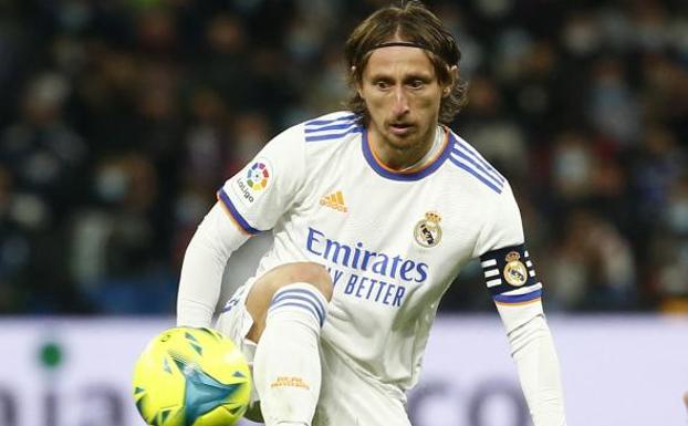 Luka Modric di Kabarkan Belum Tanda Tangan Kontrak Baru