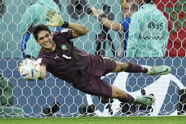 Kiper Yassine Bounou Catat Sejarah di Piala Dunia 2022