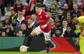 Alejandro Garnacho Putuskan Bertahan di Man United