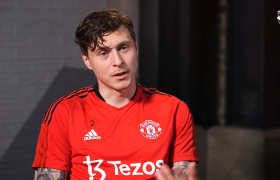 Sevilla Ikut Berburu Tanda Tangan Victor Lindelof Dari MU