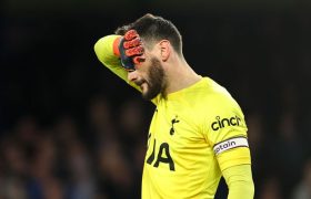 Hugo Lloris Bakal Absen Hingga Akhir Musim Ini Selesai