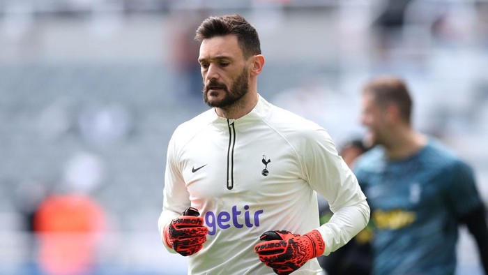 Hugo Lloris Bakal Absen Hingga Akhir Musim Ini Selesai