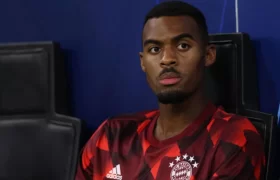 Ryan Gravenberch Memaksa Bayern Munchen Melepaskanya