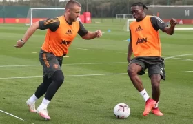 Luke Shaw dan Aaron Wan-Bissaka Masi Absen Untuk MU