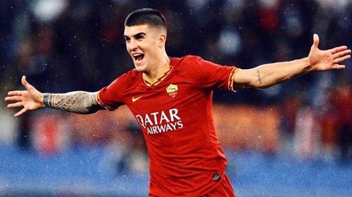 MU Ingin Bajak Bek AS Roma Pada Bursa Transfer Musim Dingin