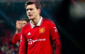 Victor Lindelof Bakal Absen Satu Bulan Untuk Manchester United