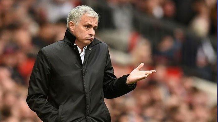 Jose Mourinho Bisa Angkat Kaki Dari AS Roma 