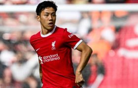 Wataru Endo Sudah Balik Ke Liverpool Untuk Siap Bermain