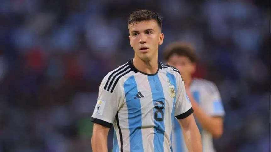 Como 1907 Resmi Boyong Maximo Perrone Dari Manchester City