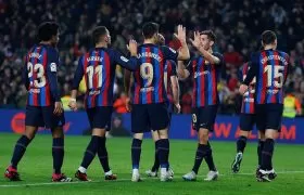 Barcelona Incar Tiga Pemain Tengah Baru di Musim Depan