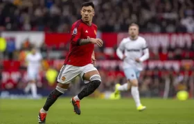 MU di Rumorkan Akan Jual Lisandro Martinez di Tahun 2025
