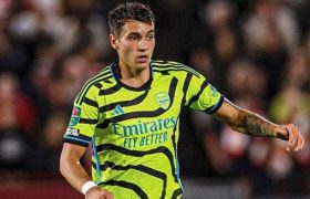 Arsenal Tolak Tawaran Napoli Untuk Jakub Kiwior