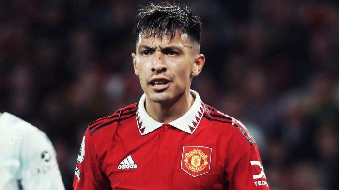 MU di Rumorkan Akan Jual Lisandro Martinez di Tahun 2025