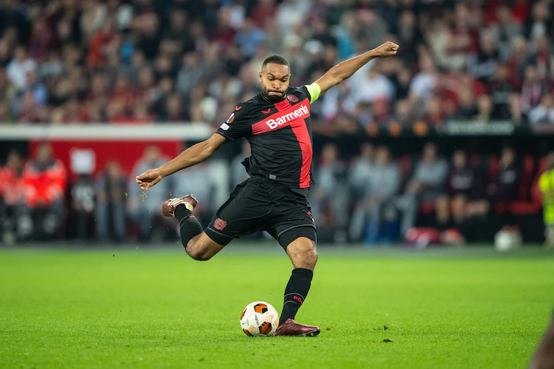 Barcelona Semakin Dekat Datangkan Jonathan Tah Dari Bayern