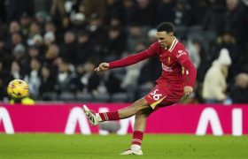 Trent Alexander-Arnold Bulatkan Keputusan Soal Masa Depannya