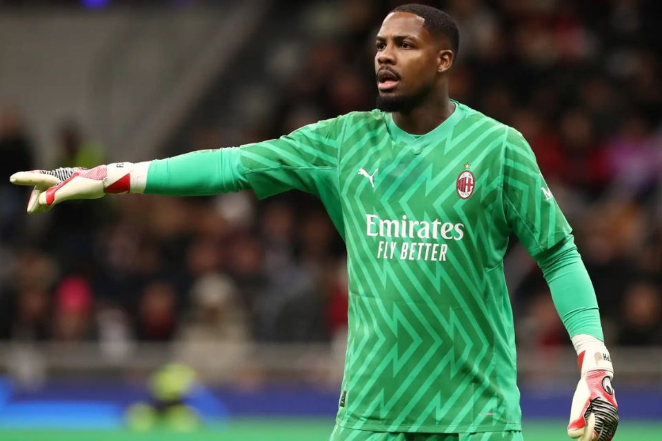 Chelsea Naikan Tawaran ke AC Milan Untuk Mike Maignan