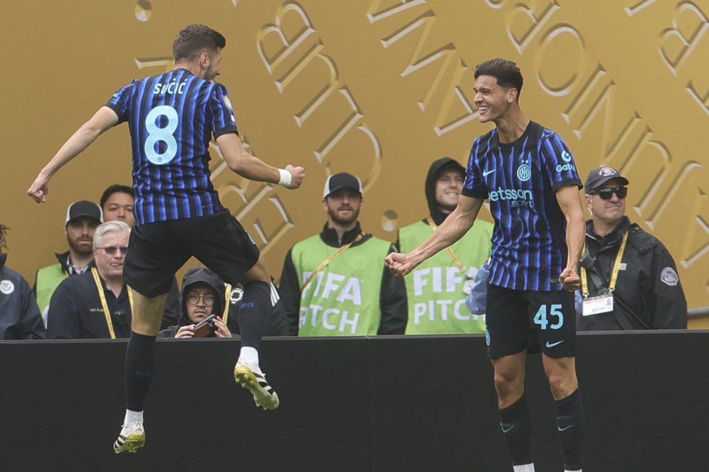 Inter Menyusun Strategi Transfer Untuk Dapatkan Bek Genoa