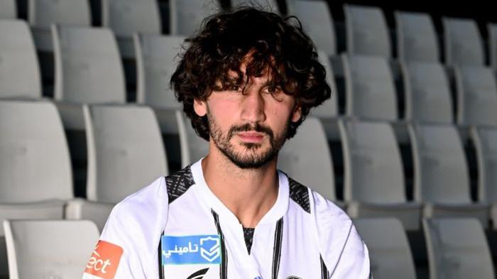 AC Milan Resmi Lepas Gelandang Mereka ke Klub Arab Saudi