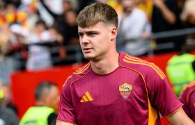 Roma Krisis Penyerang Baca artikel sepakbola, "Roma Krisis Penyerang" selengkapnya https://sport.detik.com/sepakbola/liga-italia/d-8202839/roma-krisis-penyerang. Download Apps Detikcom Sekarang https://apps.detik.com/detik/