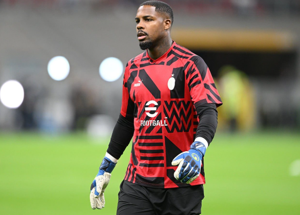 Waspada AC Milan Kepada Maignan Ingin Cabut Dari San Siro