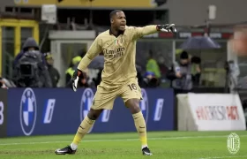 Maignan Tolak MU dan Chelsea Untuk Bertahan di San Siro